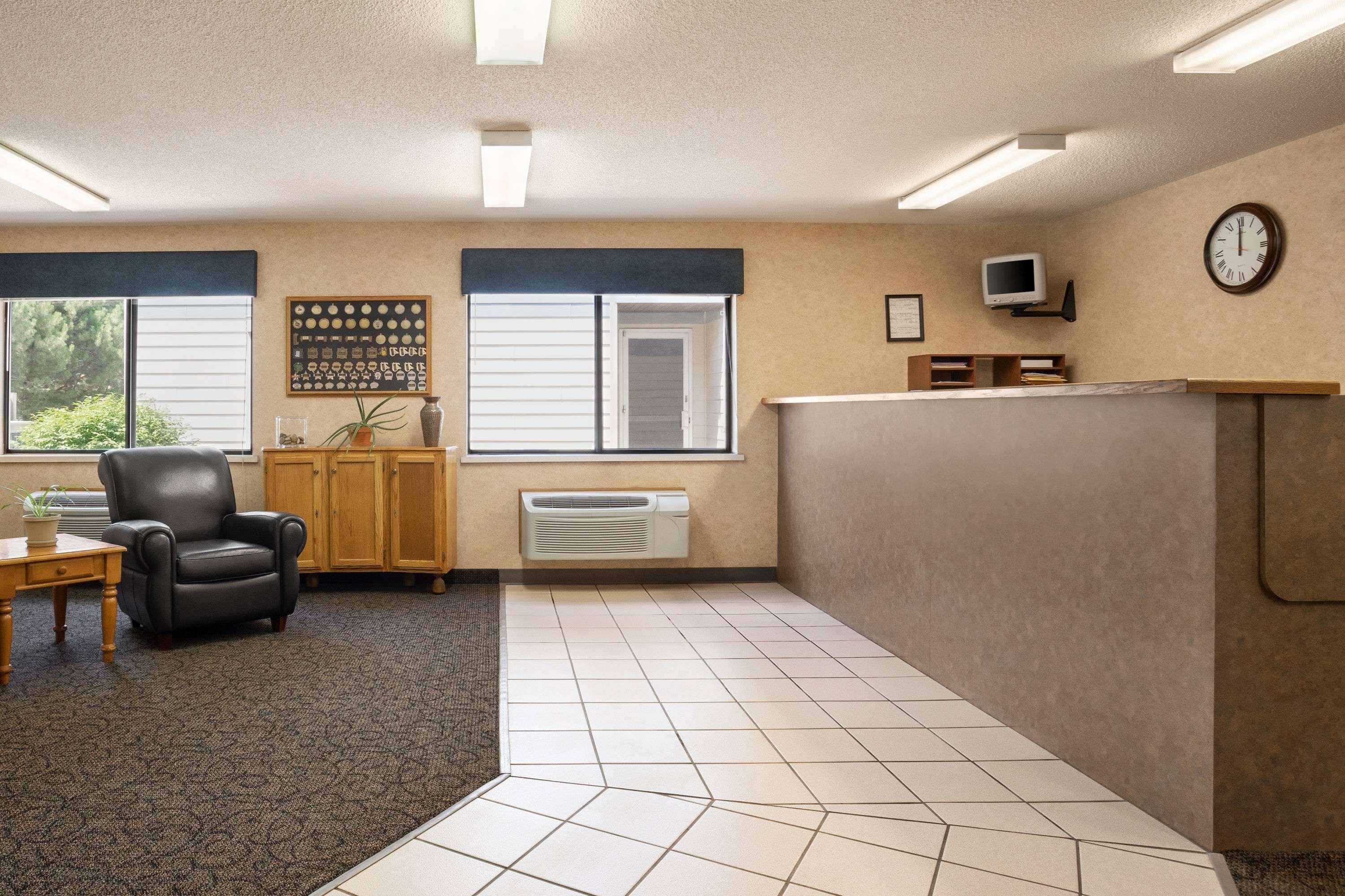 Travelodge By Wyndham Morrill Kültér fotó