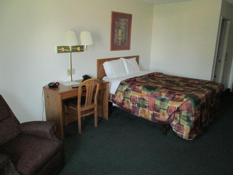 Travelodge By Wyndham Morrill Kültér fotó